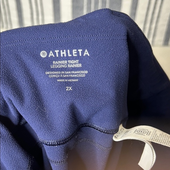 Athleta Ranier Tights - Picture 2 of 5